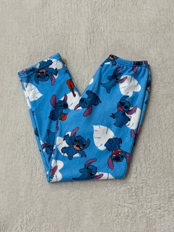 Producto - Pantalon Polar Soft - Stitch celeste hojas