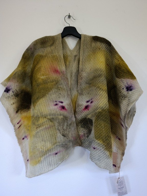 Producto - Ruana corta sin flecos