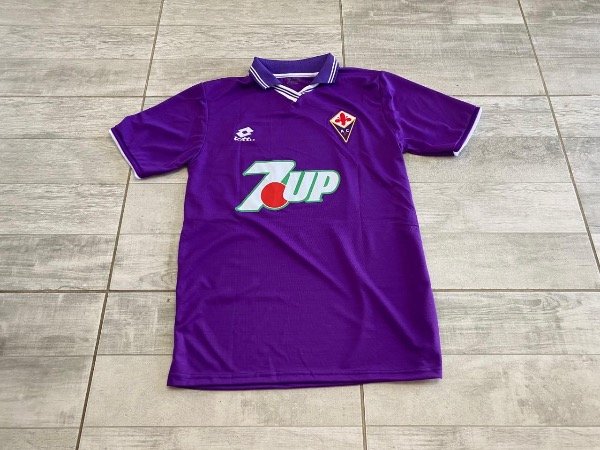 Camiseta retro de Fiorentina