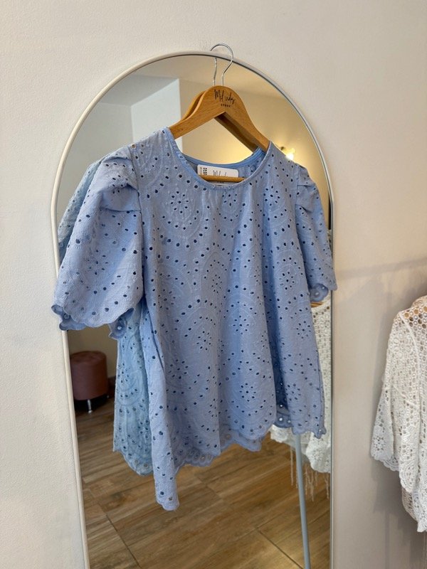 Producto - Blusa Teodora Celeste broderie