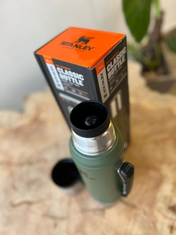 Producto - Termo Stanley clásico verde