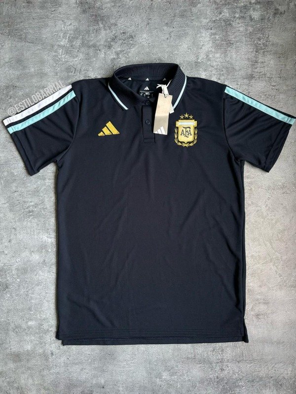 Producto - Chomba Argentina Negra 2026