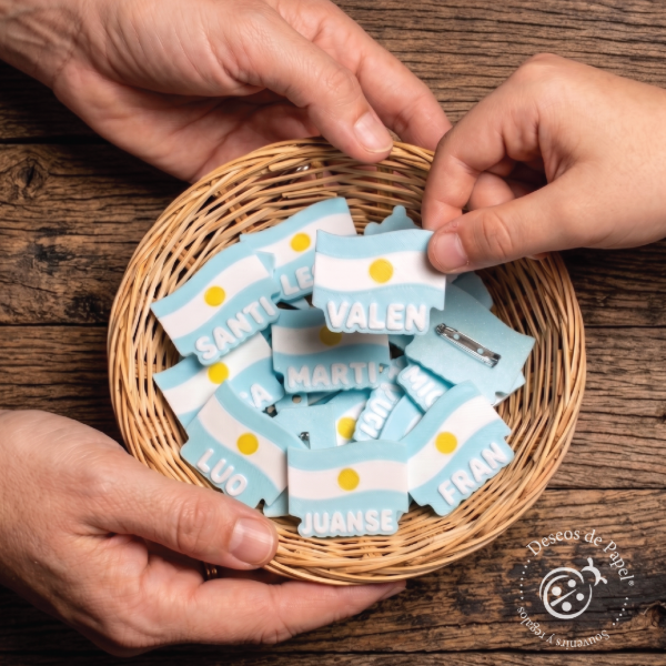 Producto - Escarapela x cantidad (10 o mas)