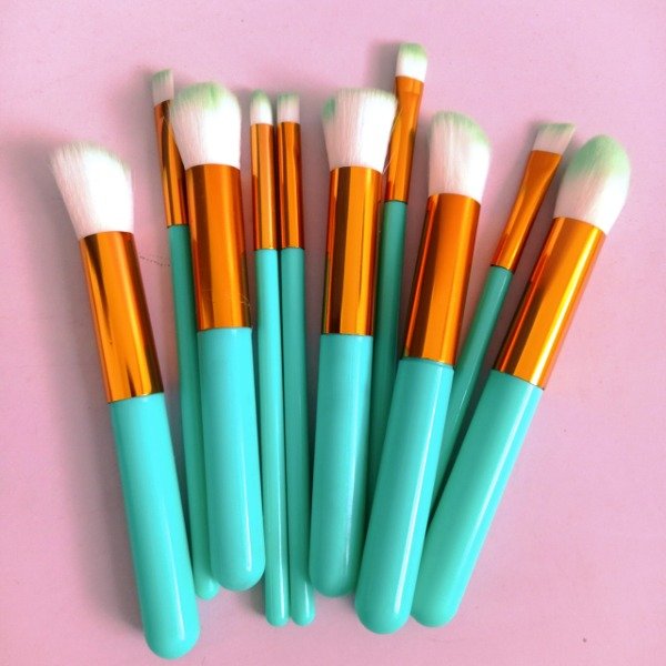 Producto - SET DE 10 BROCHAS KABUKI