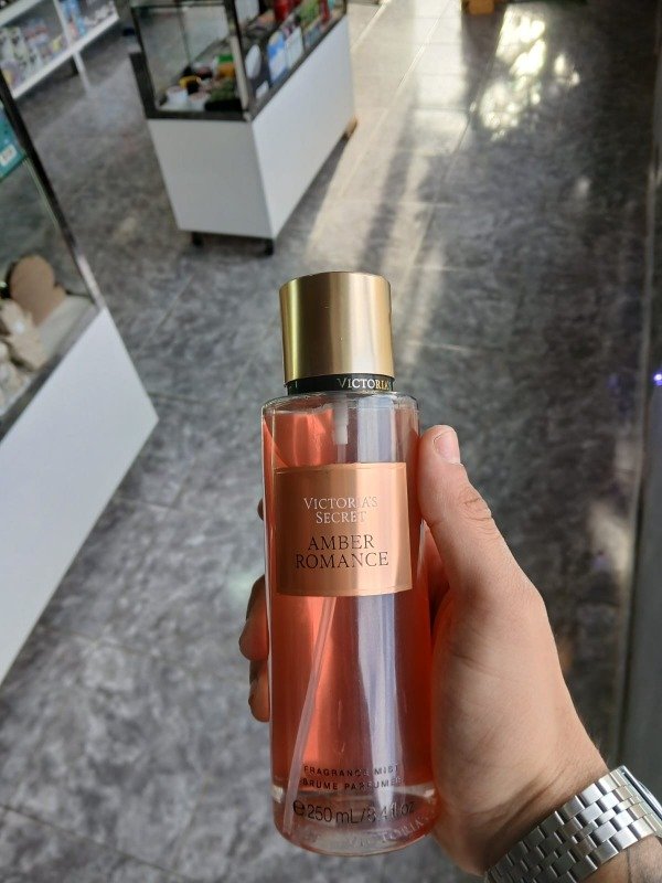 Producto - VICTRORIA'S SECRET AMBER ROMANCE