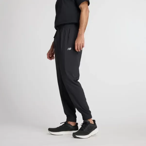 Producto - Pantalón Sport Essentials Woven Jogger MP41011