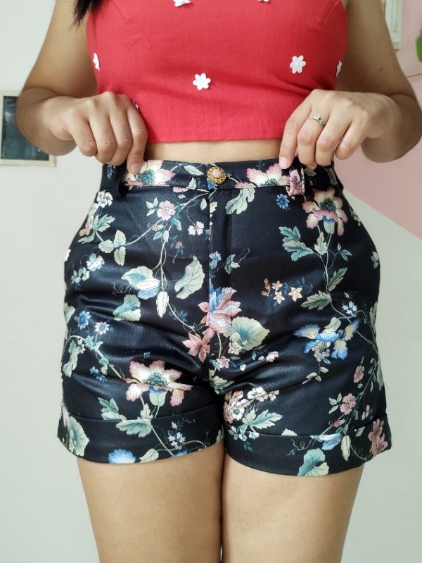 Producto - Short Flora