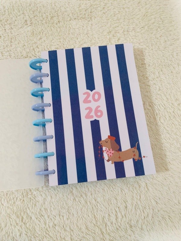 Producto - Agenda Diaria 2026 Perrito Salchicha