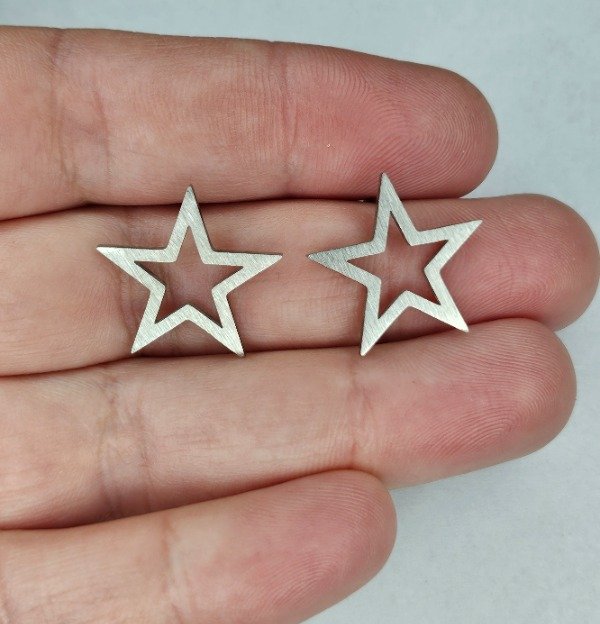 Producto - Aros pasante estrella calada