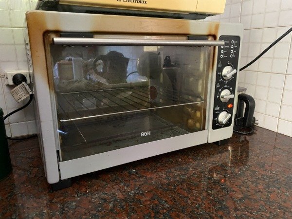 Producto - HORNO ELECTRICO BGH 53x40x36 #10516