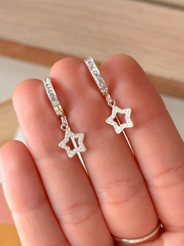 Producto - Aros Estrellas colgantes