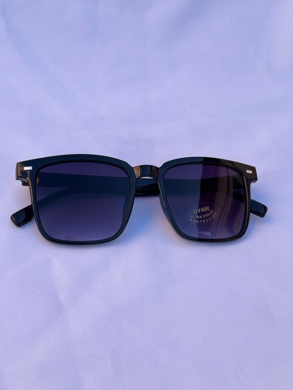 Producto - LENTES MM NEGROS