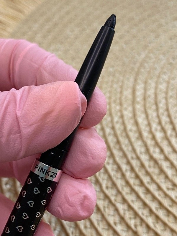 Producto - Delineador retráctil pink21