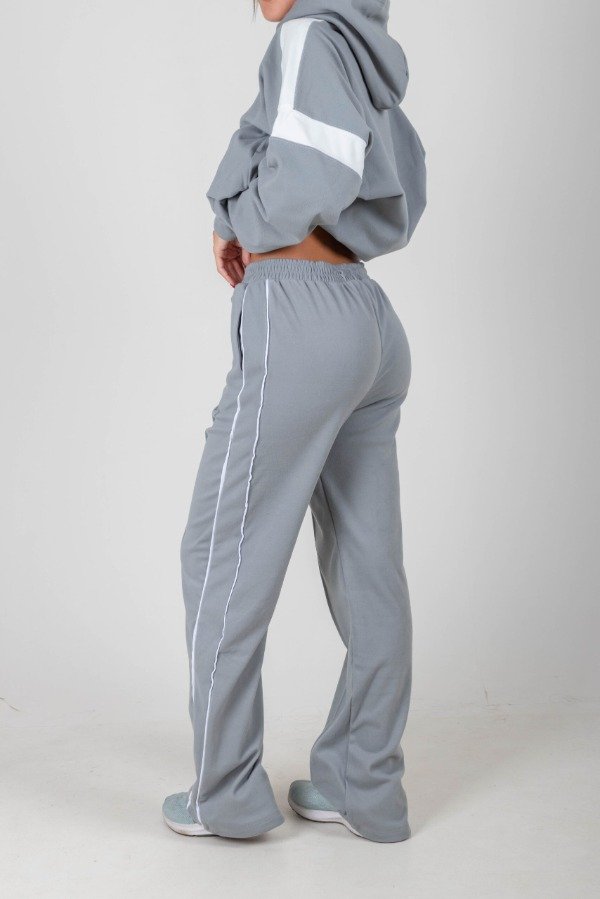 Producto - Jogger Velvet grey