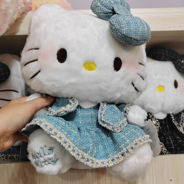 Producto - Peluche HELLO KITTY "FORMAL"