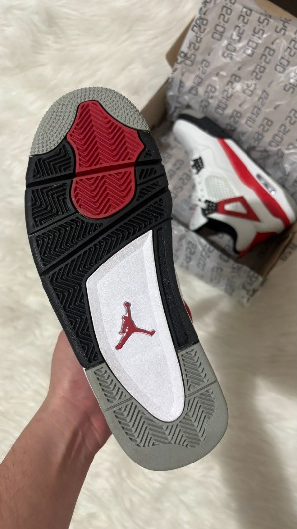 Producto - JORDAN RETRO 4 RED CEMENT - 3