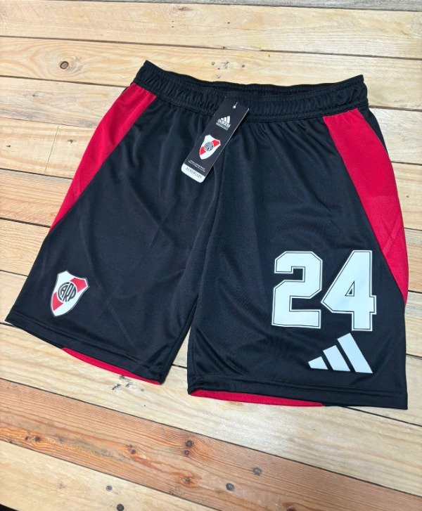 Producto - SHORT TITULAR RIVER PLATE 2024