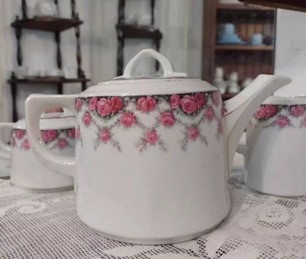 Producto - Tetera porcelana rococo