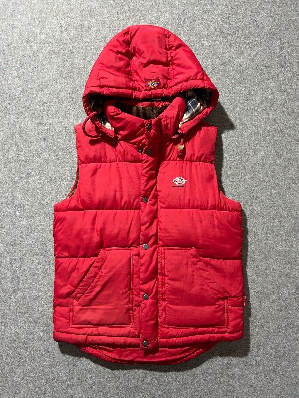 Producto - Chaleco Vintage Dickies Puffer, color rojo,Talle S
