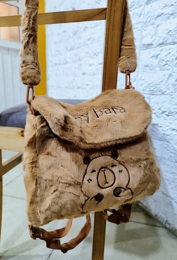 Producto - Bolso/Mochila Peluche Capibara