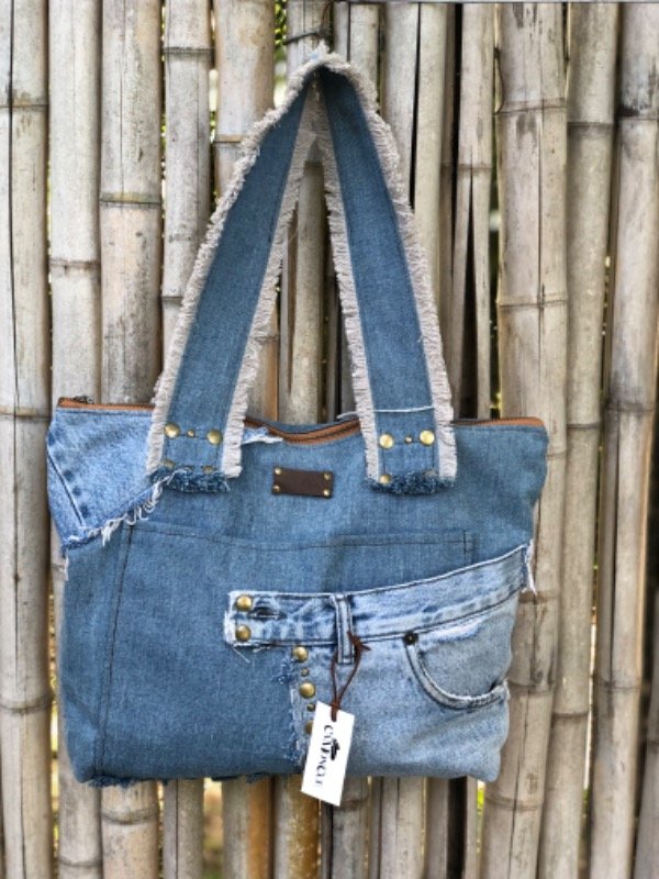 Producto - Cartera de jean reciclado