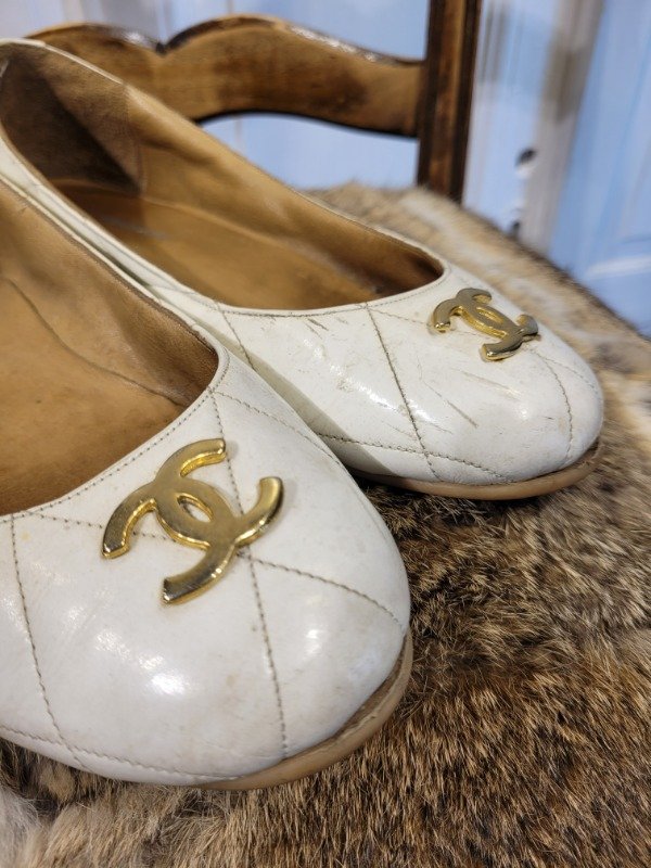 Producto - Ballerinas WOODLAND crudas hebilla dorada-Talle 40- PRECIO: 23X - 1