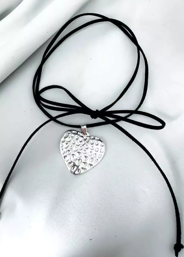 Producto - Collar Choker. Corazón Print Acero quirúrgico