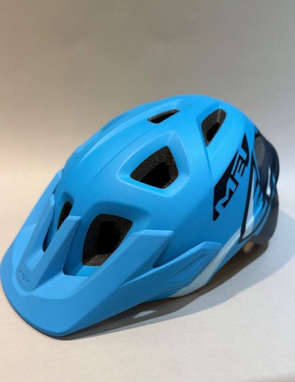 Producto - Casco MET Eldar Celeste