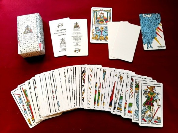 Producto - Cartas de Tarot UnConver. Mazo completo