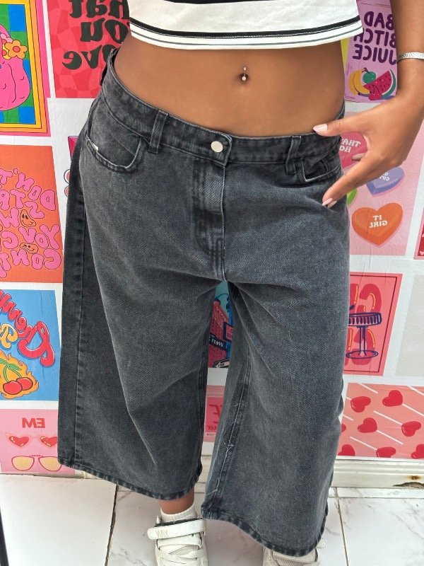 Producto - Bermudón Praga negro