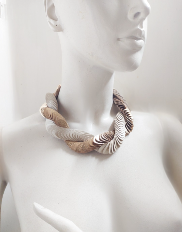 Producto - Collar Escamas Dúo- Oro/Marfil - 1
