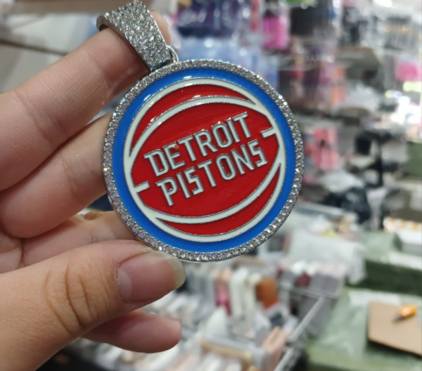 Producto - Dije Detroit Pistons
