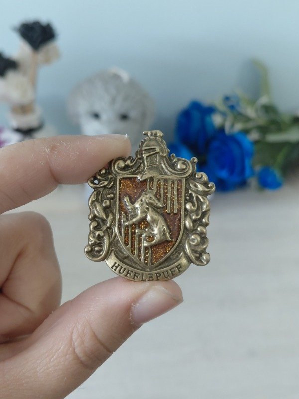 Producto - Pin metalizado PREMIUM - Harry Potter "Hufflepuff"