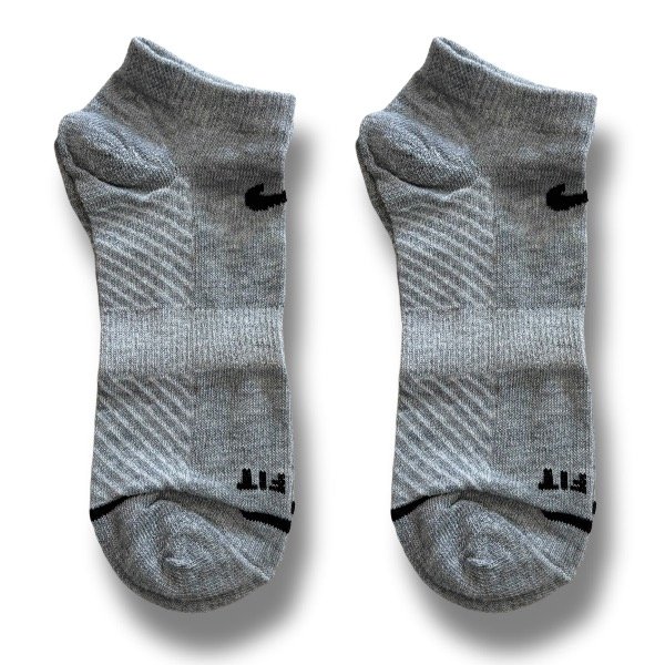 Producto - Nike Gris - Soquetes