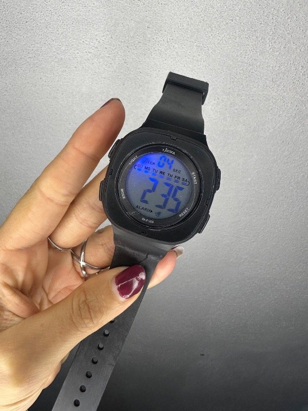 Producto - Reloj deportivo negro