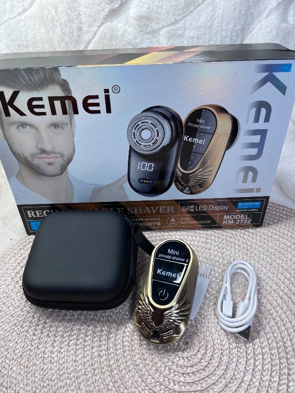 Producto - Afeitadora mini recargable  kemei 2722