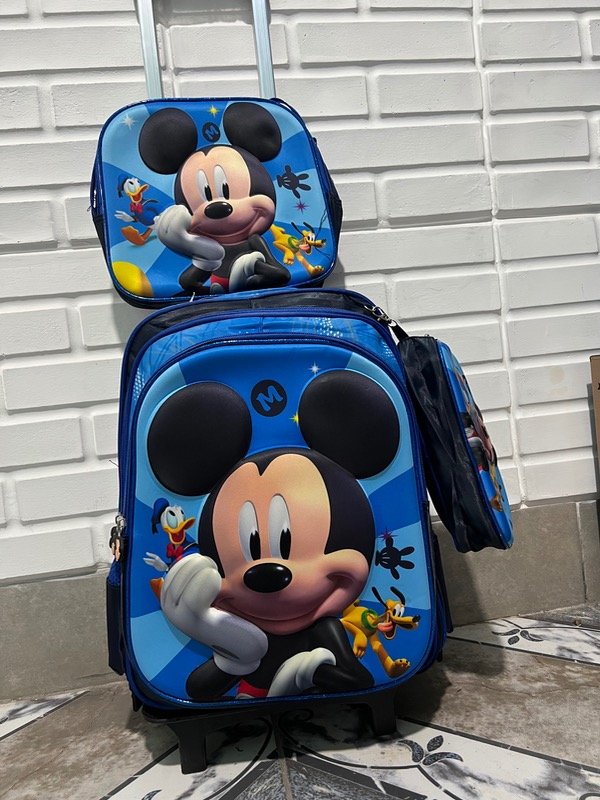 Producto - Set 3 piezas mochilas 3D afelpado varón
