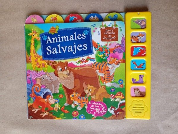 Producto - Animales salvajes - Cernuschi Casasanta - Artemisa 2016 - Libro con sonido