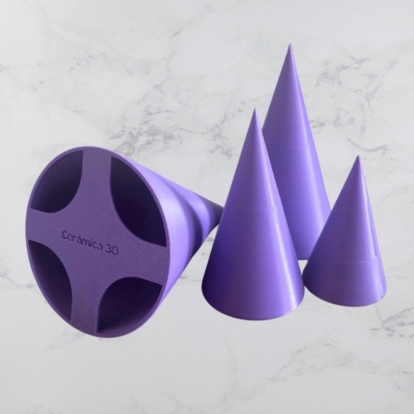 Producto - Cono con agarre para pinos de navidad (varios tamaños)