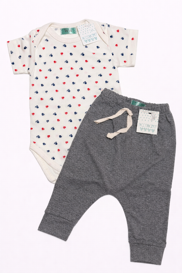 Producto - Dúo body crudo huellas y babucha gris