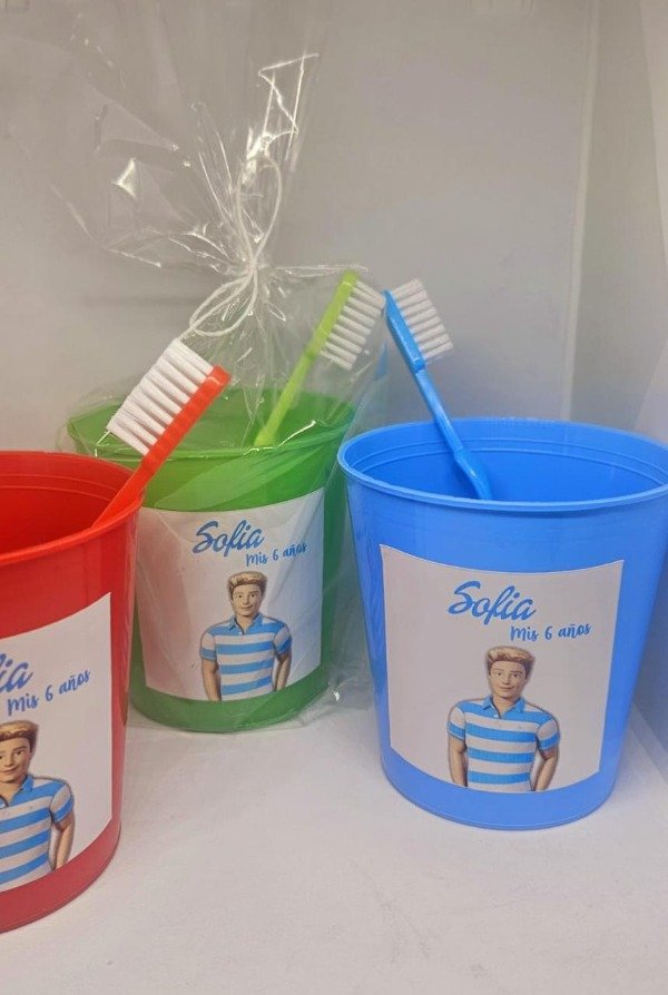 Producto - Vaso con cepillo de dientes - 11