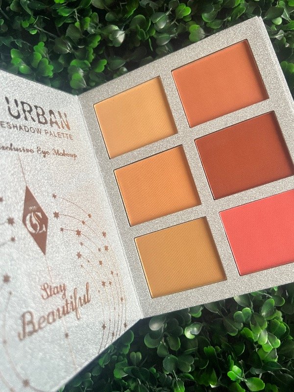 Producto - Paleta de sombras libro coco urban palmera - 6