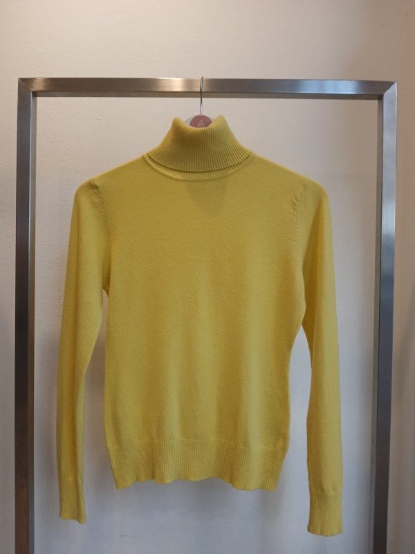 Producto - Polera DELUCCA (2)