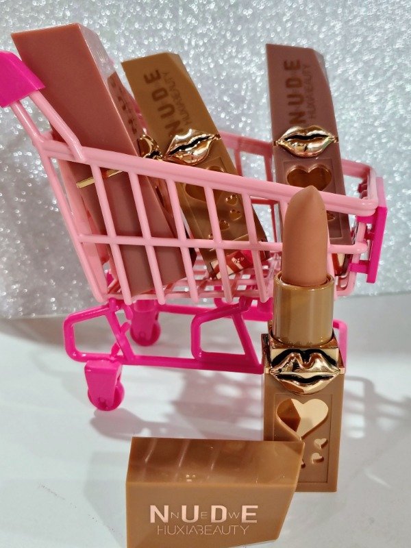 Producto - Labial en barra nude