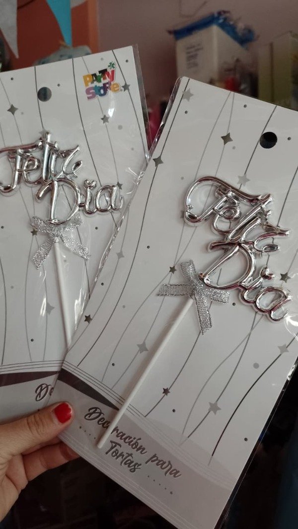 Producto - Topper Feliz dia PLATEADO