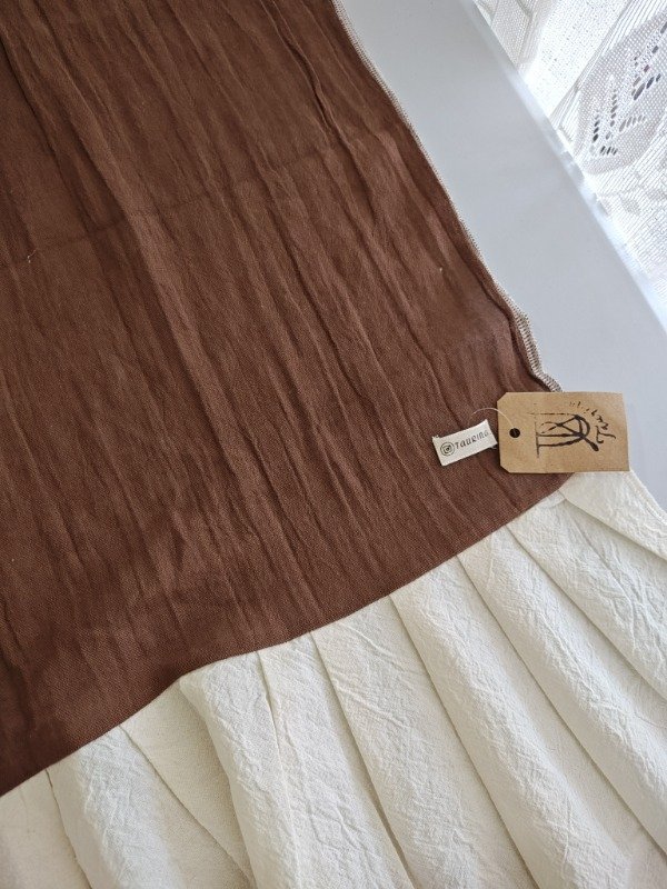 Producto - Camino gasa marron con volado