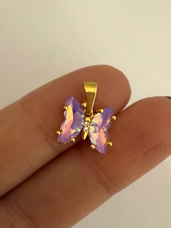 Producto - DD66 Dije mariposa lila acero dorado 1 cm