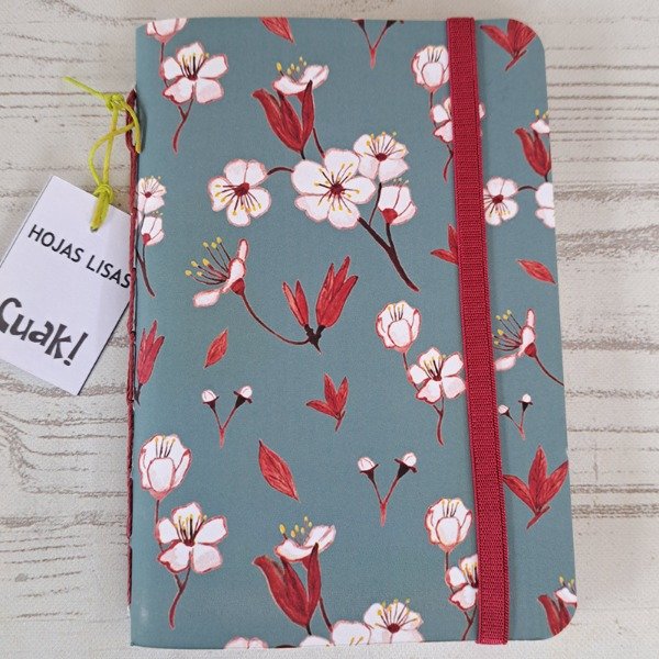 Producto - Libreta A6 Ciruela Verde hojas lisas
