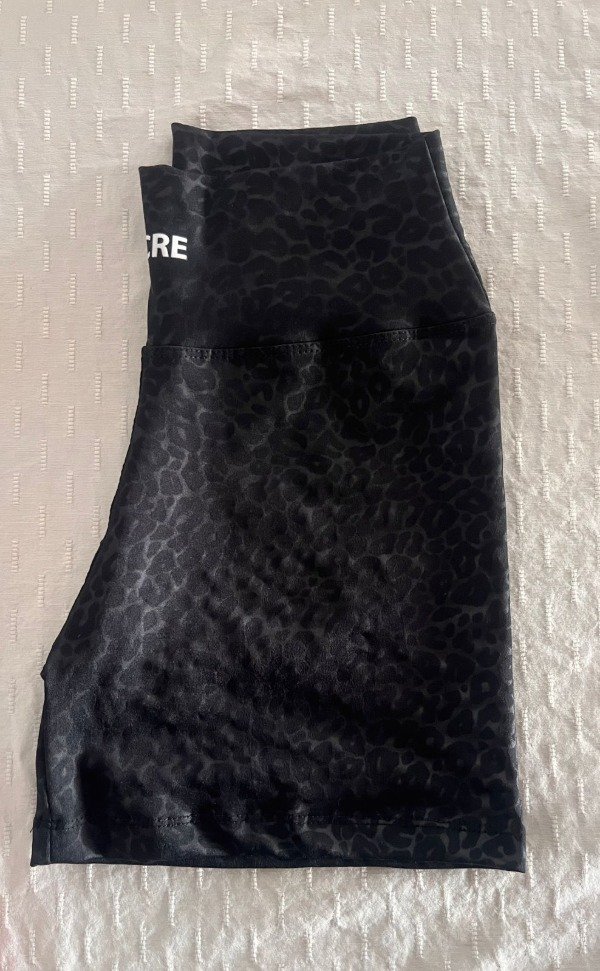 Producto - Calza corta gofrada PRINT negro