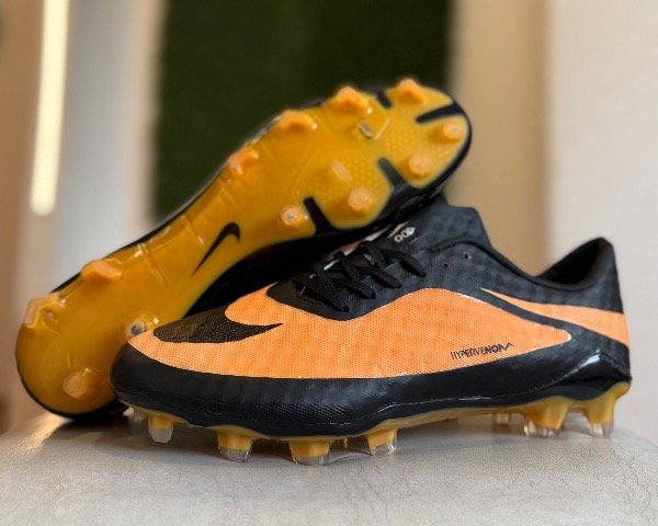Producto - NIKE HYPERVENOM naranja negro